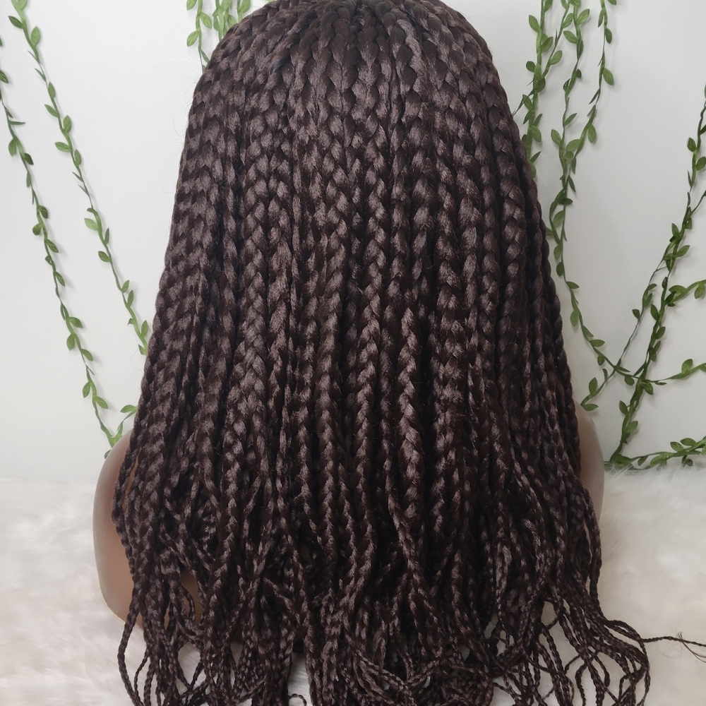 Wig - Picture 4 of 5